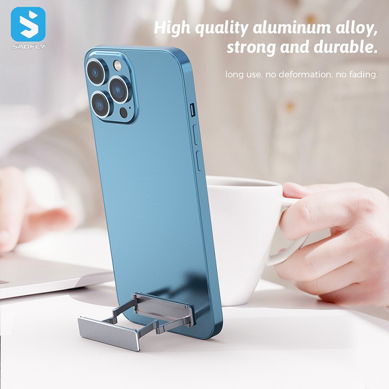 Four-bar folding bracket